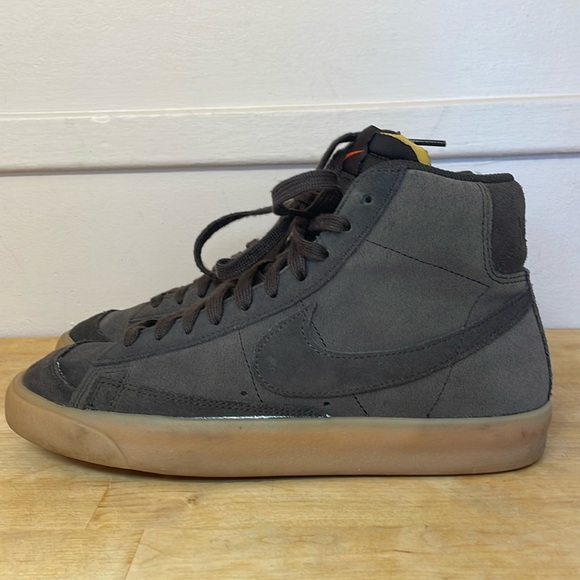 Nike Other - Nike blazer mid brown sneakers men’s size 7